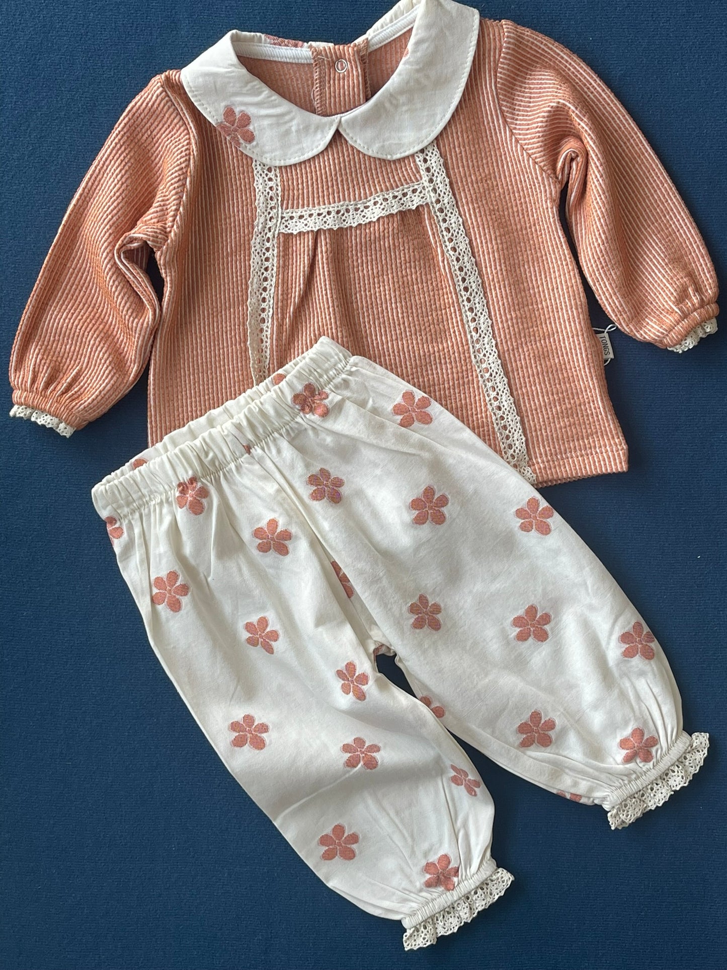 Ensemble 2 pièces pour bébé fille